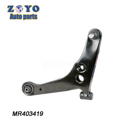 Posizione sinistra Kit di controllo del braccio inferiore anteriore per Mitsubishi Lancer MR403419 RK620384