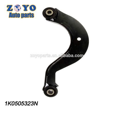 OEM Componenti di sospensione di auto standard Arm di controllo posteriore inferiore Bush per Audi VW GOLF Passat