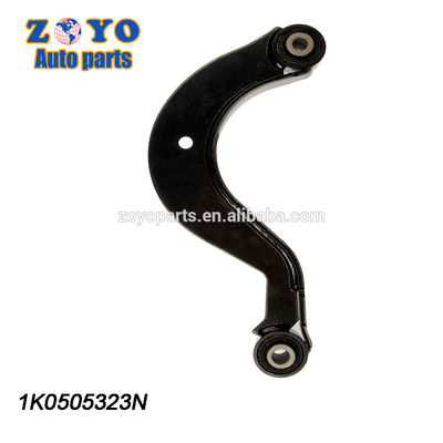 OEM Componenti di sospensione di auto standard Arm di controllo posteriore inferiore Bush per Audi VW GOLF Passat