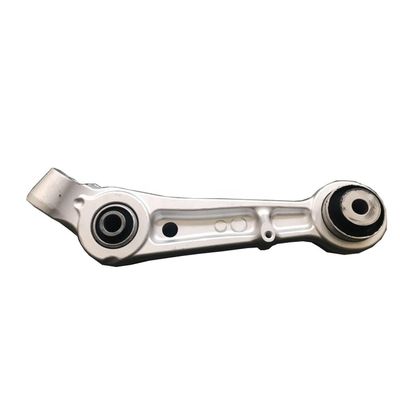 Armi di controllo della sospensione inferiore in alluminio per Cadillac CT6 2016-2019 e Hot Performance