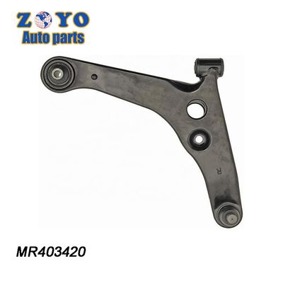 RK620345 MR403420 Arm di controllo della sospensione inferiore destra per Mitsubishi Lancer 02-06