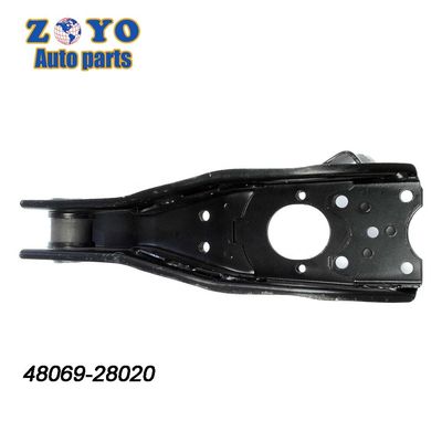 48068-28020 521-620 Ricambi auto braccio di controllo della sospensione destra per Toyota Van 1984-1985