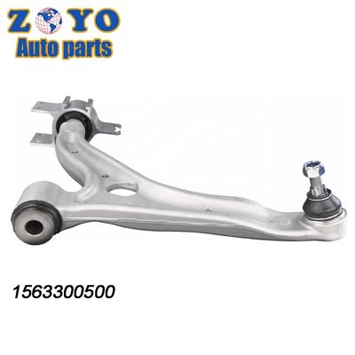 1563300500 Braccio di controllo della sospensione sinistra per Mercedes-Benz CLA250 14-18 e giunto a sfera