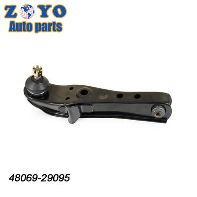Numero di riferimento 46072 RK9439 Braccio di controllo inferiore per Toyota Cressida Precision Engineered