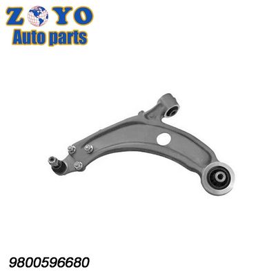 Peugeot 308 2013- sospensione inferiore in alluminio parte 49395603 N.O. di riferimento.