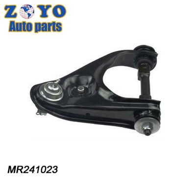 1986-1996 Mitsubishi L200 Parti di sospensione Braccio di controllo inferiore sinistro con giunto a sfera 40 CR