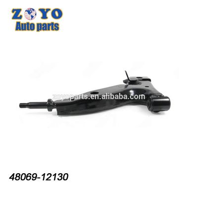 Braccio di controllo inferiore con rivestimento E nero per il sistema di sospensione Toyota Corolla 1992-1997