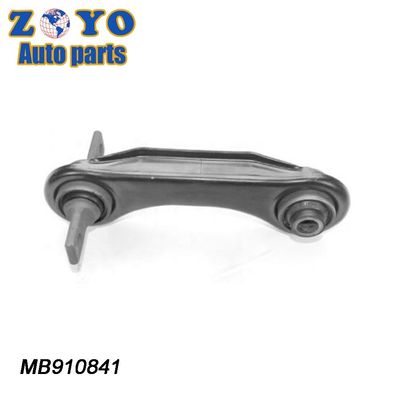 3709823 Braccio di controllo posteriore con rivestimento E nero per Mitsubishi Lancer V 1994-2004
