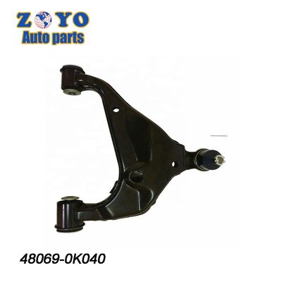 Armato di controllo inferiore anteriore in gomma naturale per Toyota Hilux VII PICK UP 2004-2017