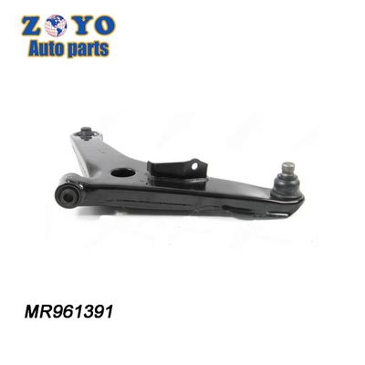 Braccio di comando inferiore sinistro per Mitsubishi Outlander 2006 Sistema di sospensione MR961391 K620547