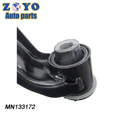 V9 W braccio di controllo inferiore anteriore destro per Mitsubishi Montero EUR Precision Engineered