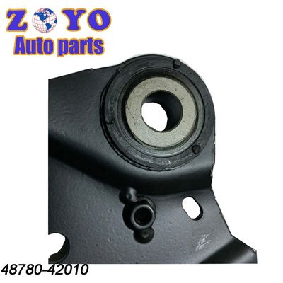 Toyota RAV 4 2005 Braccio di controllo posteriore con guarnizione in gomma naturale e materiale in acciaio SPHC