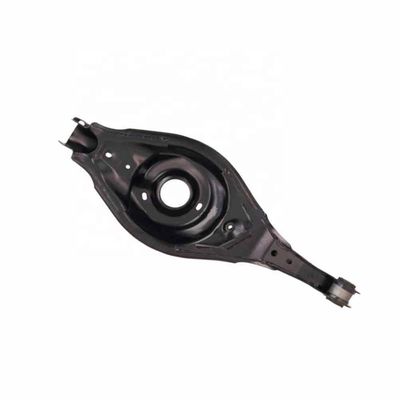 Ottieni le migliori parti di sospensione posteriore inferiore Axela Lover Control Arm per Mazda 3 2014-2019