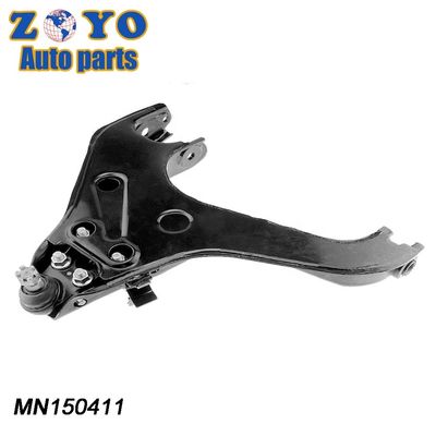 MR296267 Interscambio senza braccio di comando anteriore inferiore per Mitsubishi Montero Sport 1997